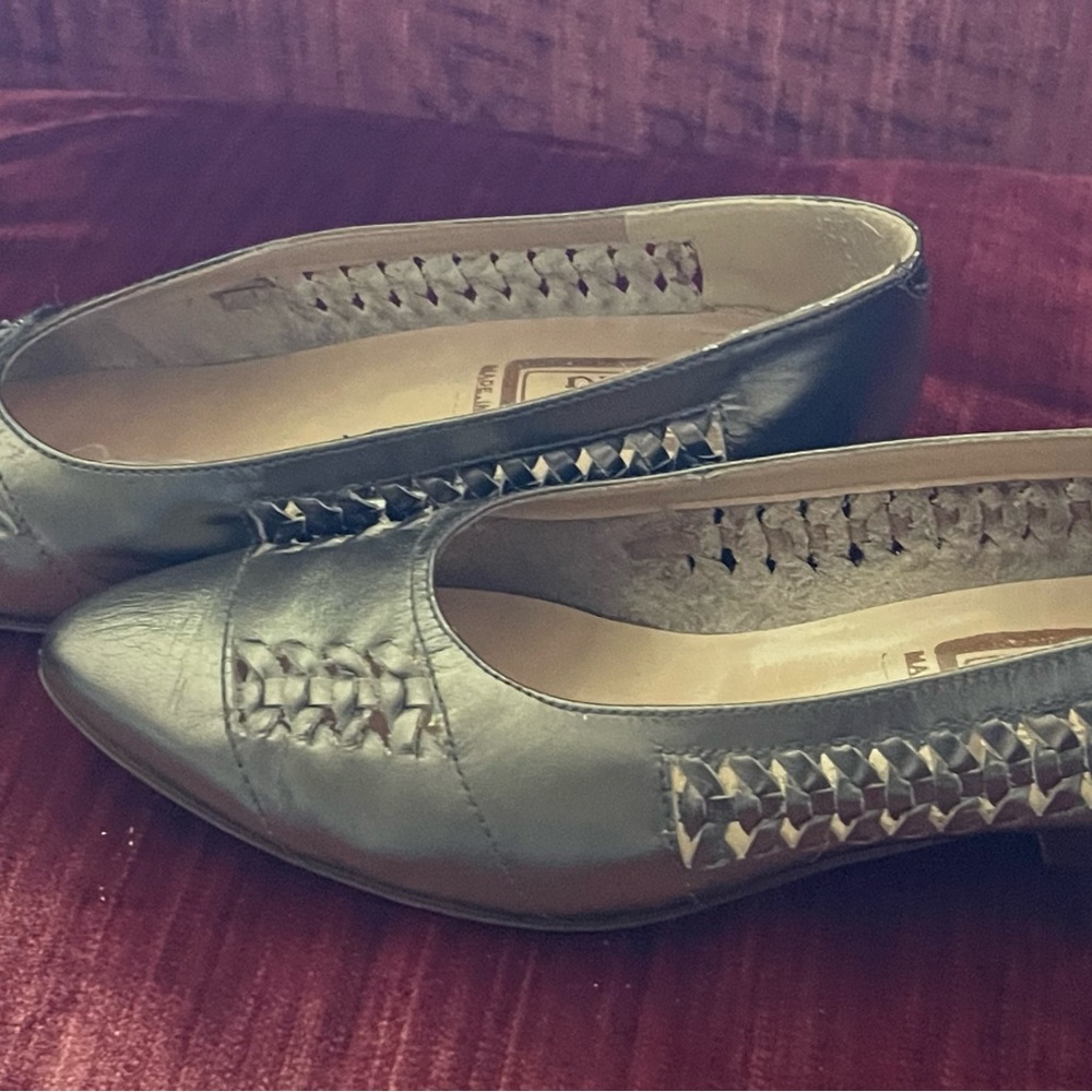 Pewter Leather Women's Shoes - Picture 3 of 7